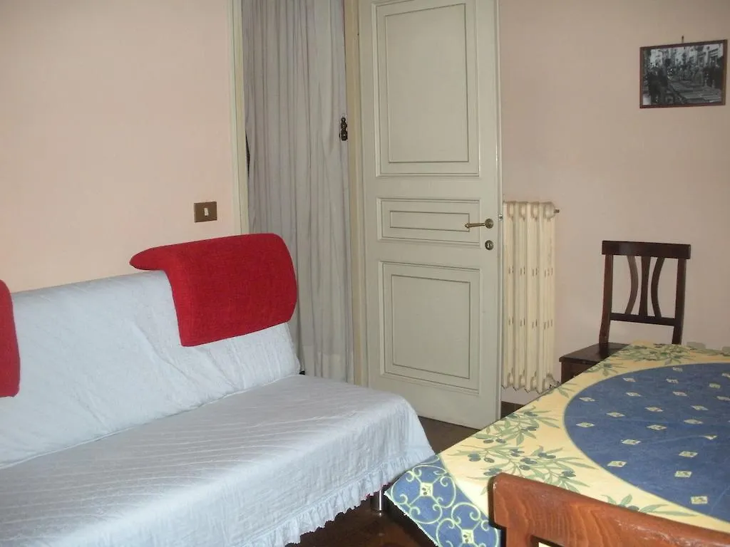 Ferienwohnung La Terrazza Da Ernestina Lucca Italien